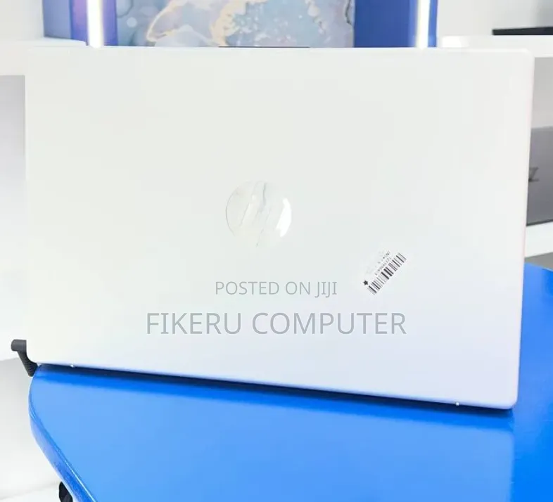 New Laptop HP Stream Notebook 16GB Intel Core i5 SSD 1T