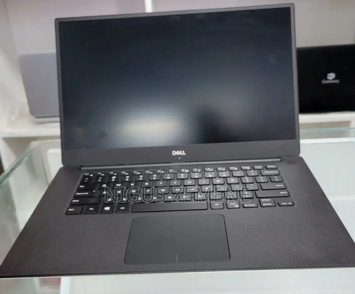 New Laptop Dell Precision 5530 16GB Intel Core i7 SSD 512GB