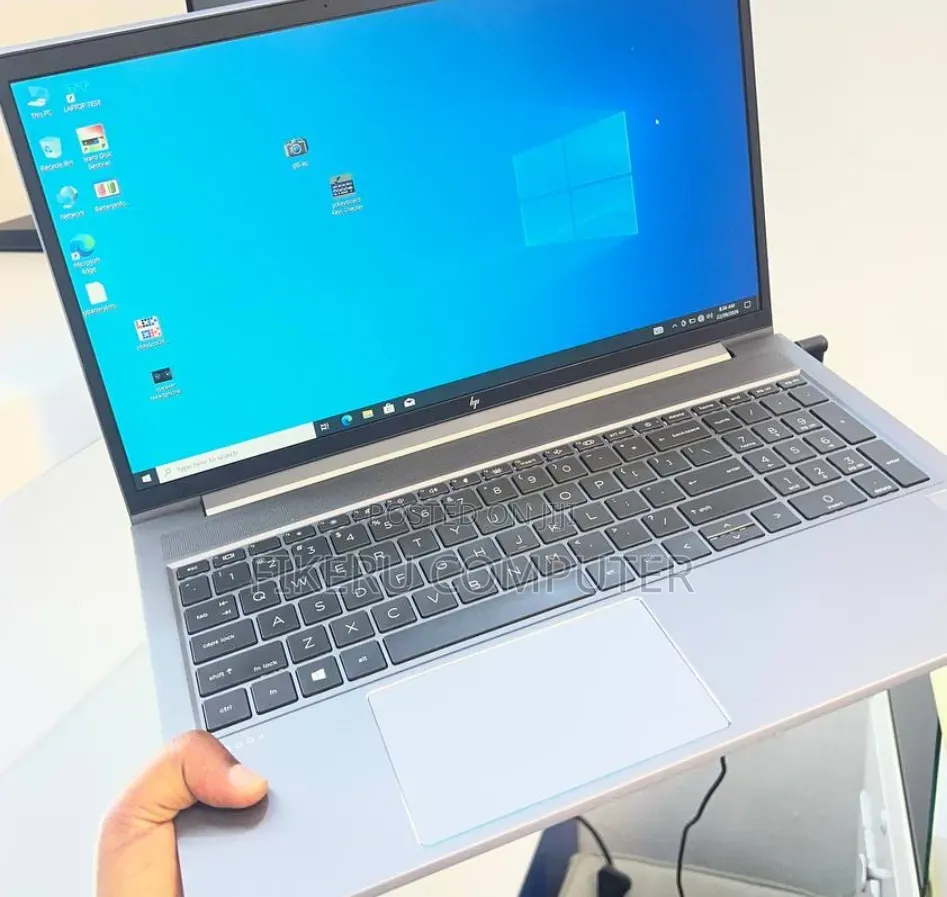 New Laptop HP ZBook Power G9 i7 16GB Intel Core i7 SSD 512GB