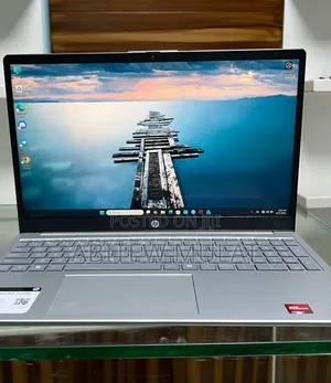 New Laptop HP Stream Notebook 8GB AMD Ryzen 5 SSD 512GB