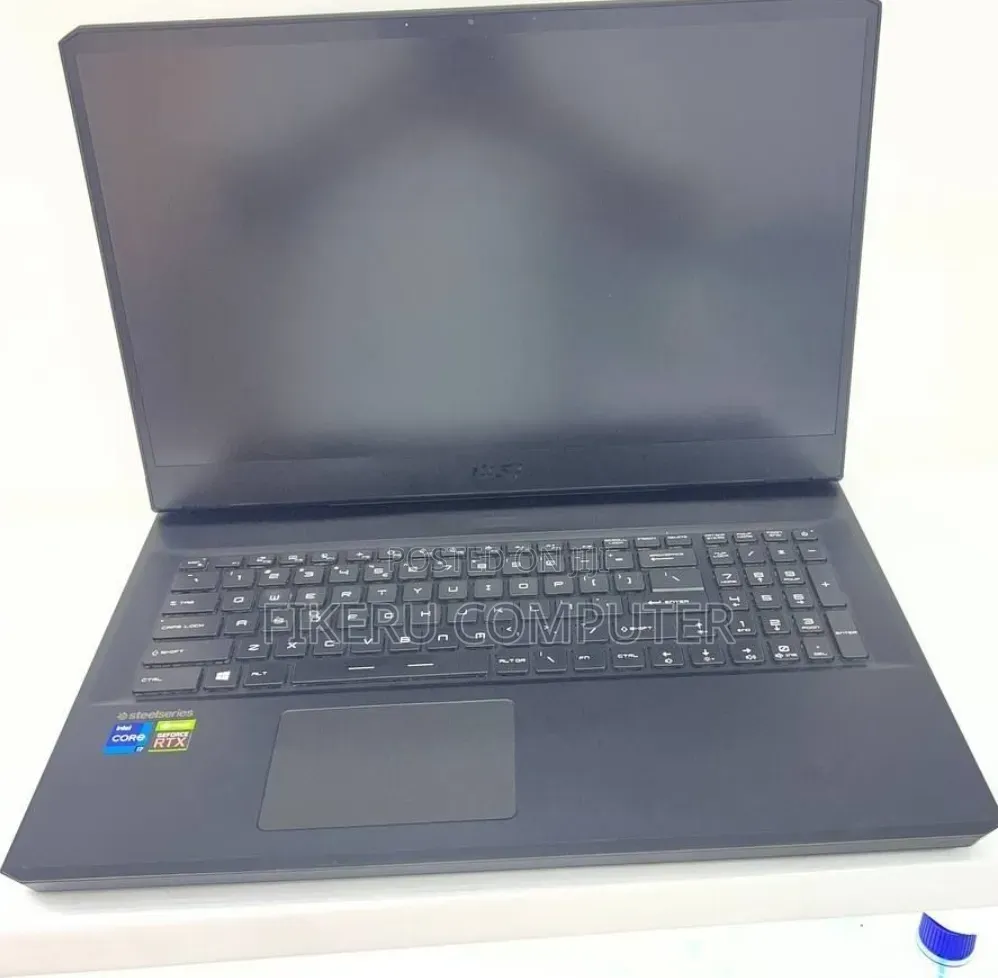 New Laptop MSI GP75 Leopard 16GB Intel Core i7 SSD 1T
