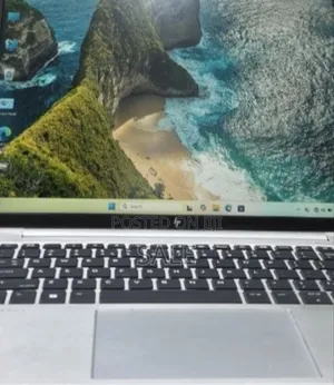 New Laptop HP EliteBook 840 G9 16GB Intel Core i7 SSD 512GB