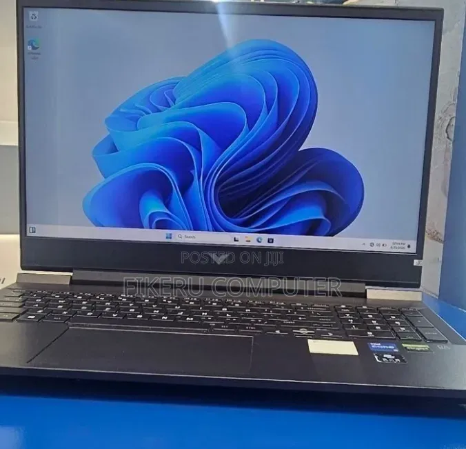 New Laptop HP Victus 15 16GB Intel Core i5 SSD 512GB