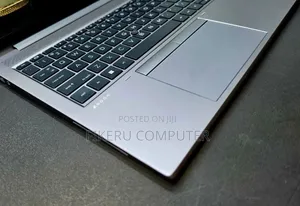 New Laptop HP ZBook Firefly 14 G7 16GB Intel Core i5 SSD 512GB