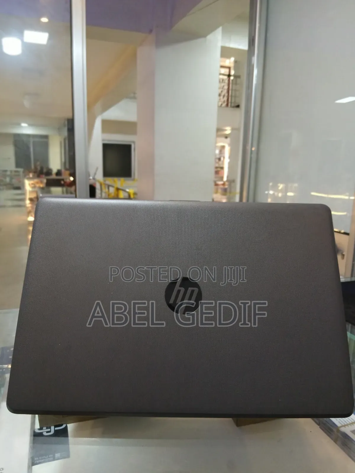 New Laptop HP Stream Notebook 4GB Intel Core i3 HDD 1T