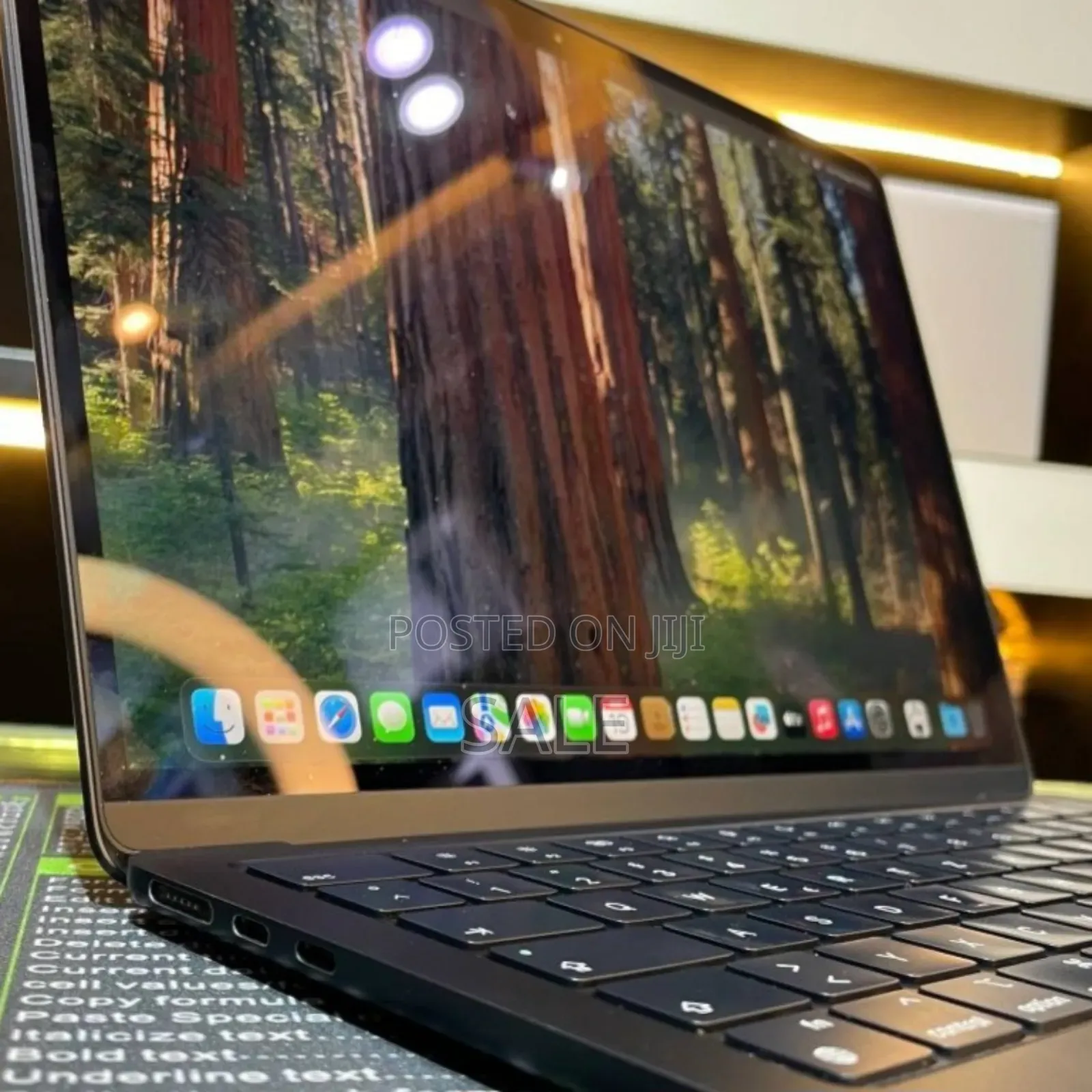 New Laptop Apple MacBook Air 2022 M2 8GB Apple M2 SSD 512GB