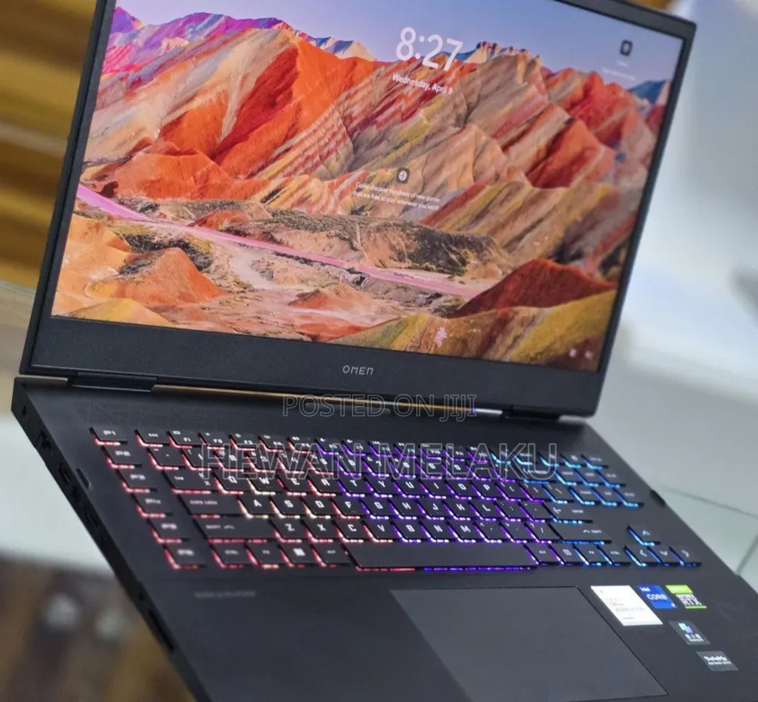 New Laptop HP Omen 17 16GB Intel Core i7 SSD 1T