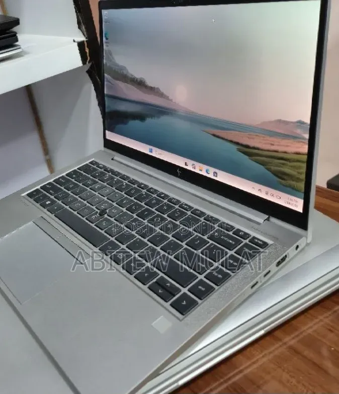 New Laptop HP EliteBook 845 G8 16GB AMD Ryzen 7 SSD 512GB