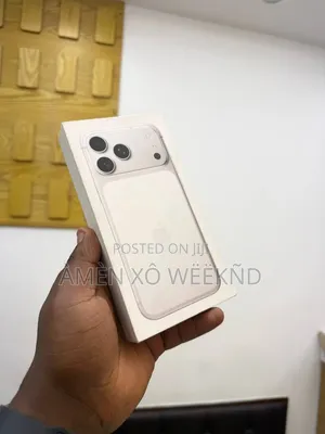 New Apple iPhone 17 Pro Max 256 GB Silver