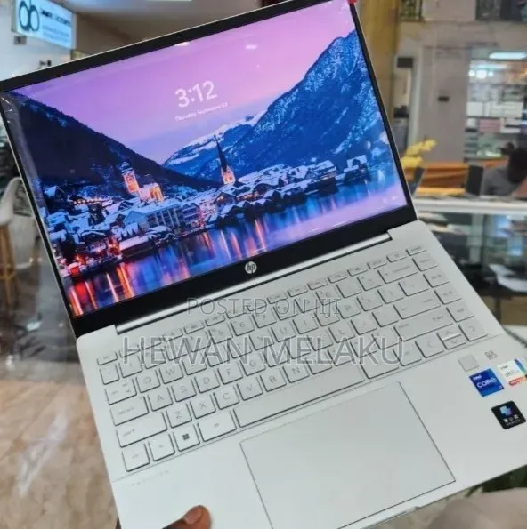 New Laptop HP Pavilion 14 16GB Intel Core i7 SSD 512GB