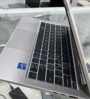 New Laptop HP EliteBook 840 G8 16GB Intel Core i7 SSD 512GB