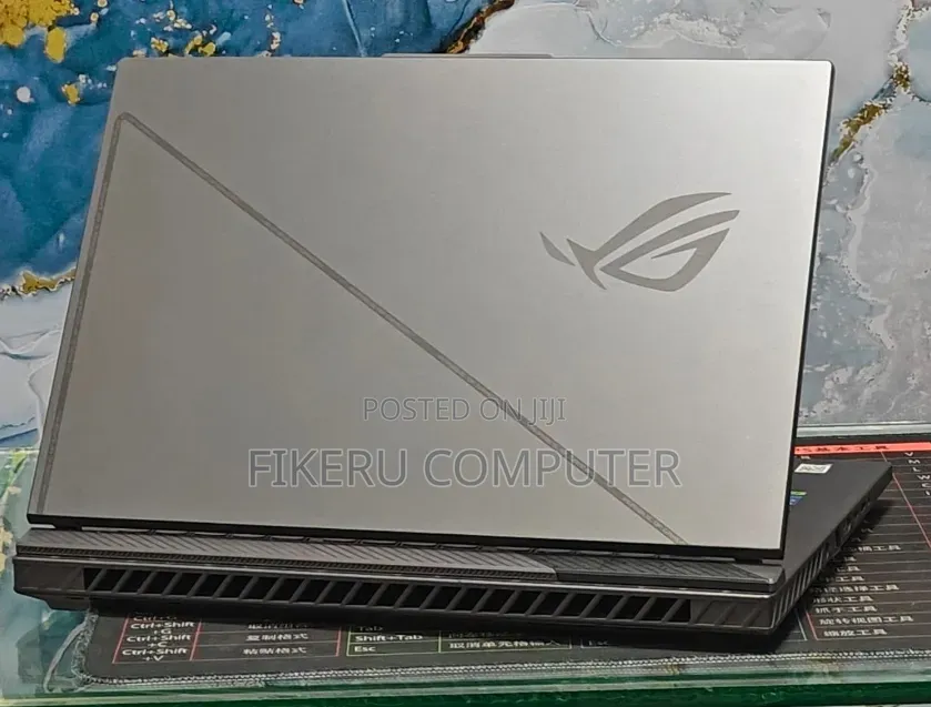 New Laptop Asus ROG Strix G16 G614 16GB Intel Core i7 SSD 1T
