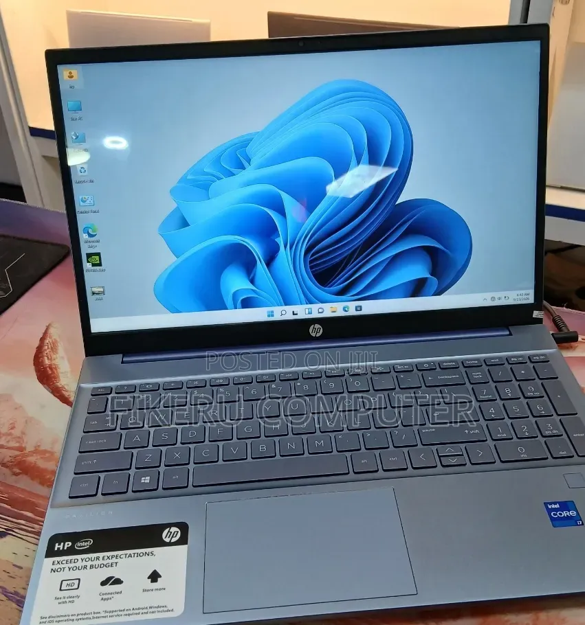 New Laptop HP Pavilion 15 16GB Intel Core i7 SSD 512GB