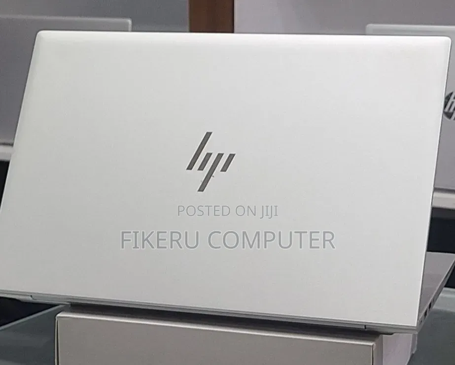New Laptop HP EliteBook 840 G8 16GB Intel Core i5 SSD 512GB