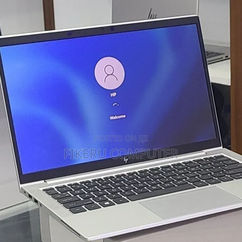 New Laptop HP EliteBook 840 G8 16GB Intel Core i5 SSD 512GB