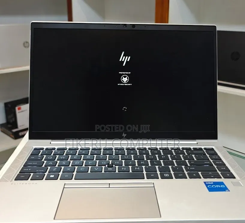 New Laptop HP EliteBook 840 G8 16GB Intel Core i5 SSD 512GB