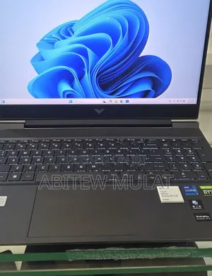 New Laptop HP Victus 16 16GB Intel Core i7 SSD 512GB