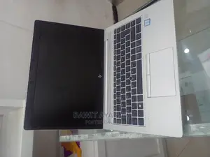 New Laptop HP EliteBook 840 G5 8GB Intel Core I5 SSD 512GB