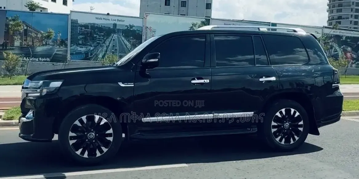 Toyota Land Cruiser 2015 Matt Black