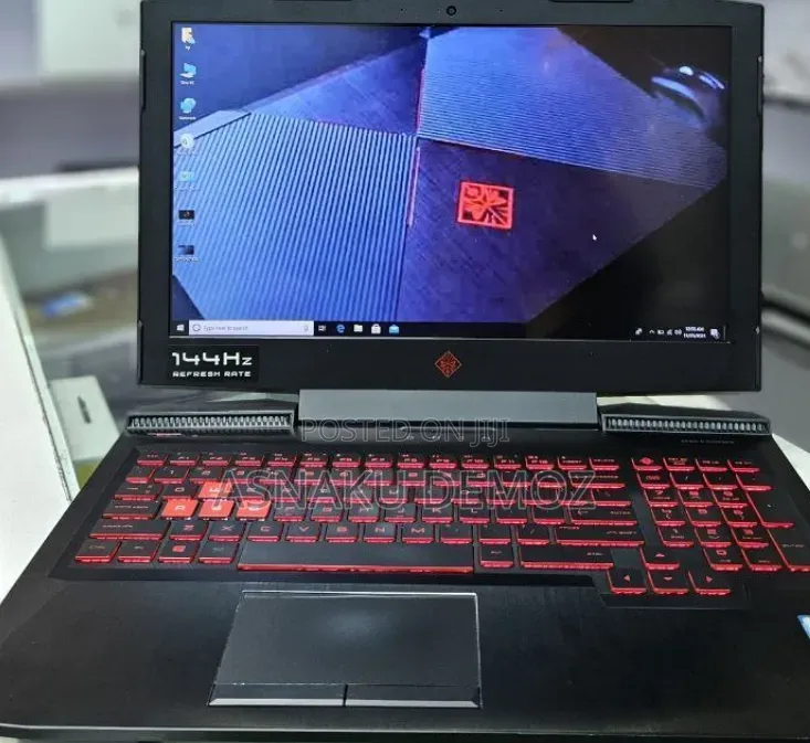 New Laptop HP Omen 15 8GB Intel Core i5 SSD 128GB