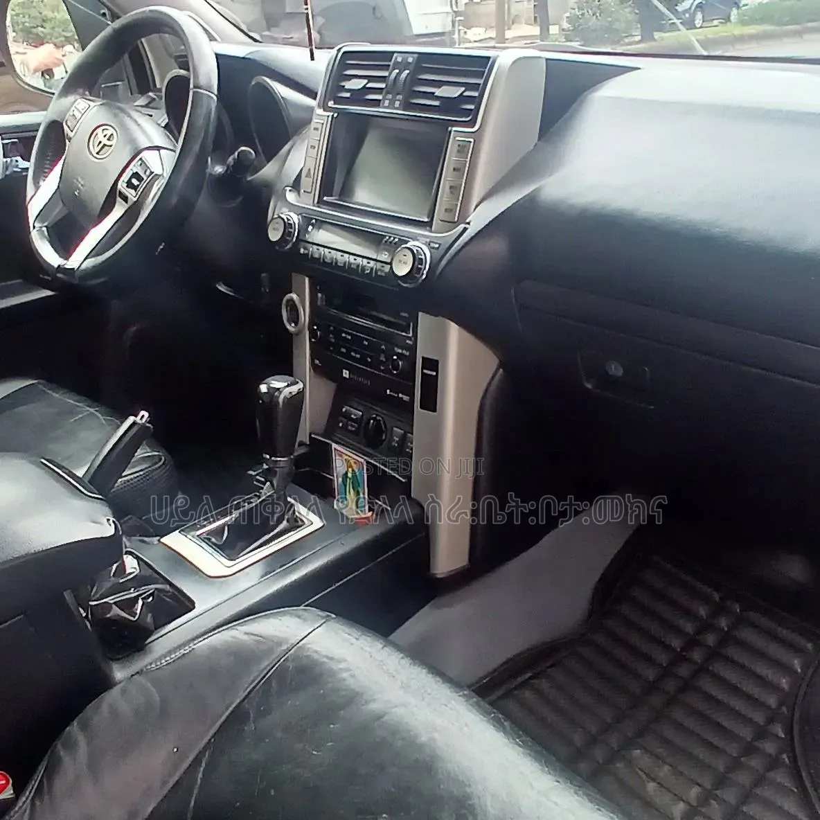 Toyota Land Cruiser Prado 2013 Gray