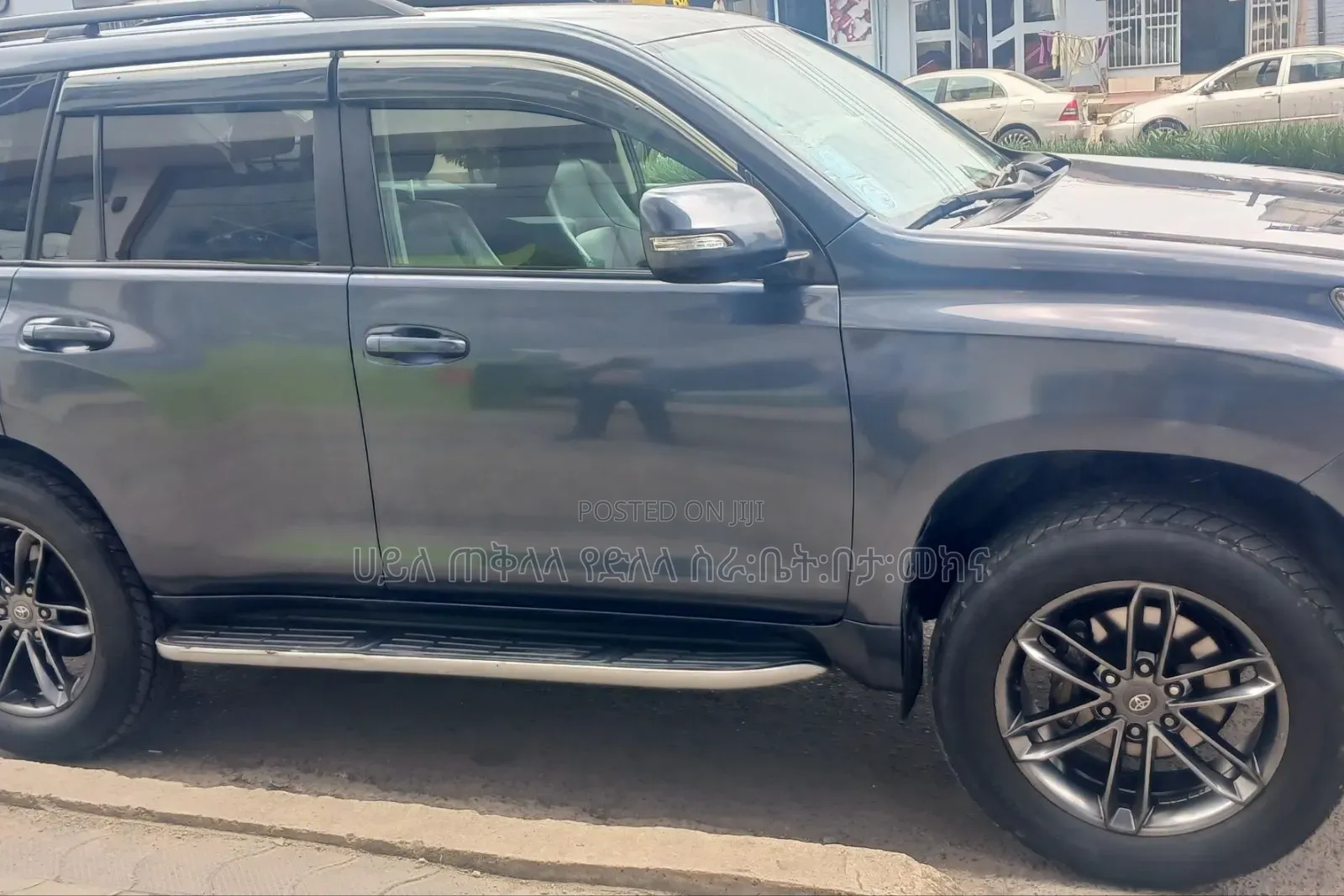 Toyota Land Cruiser Prado 2013 Gray