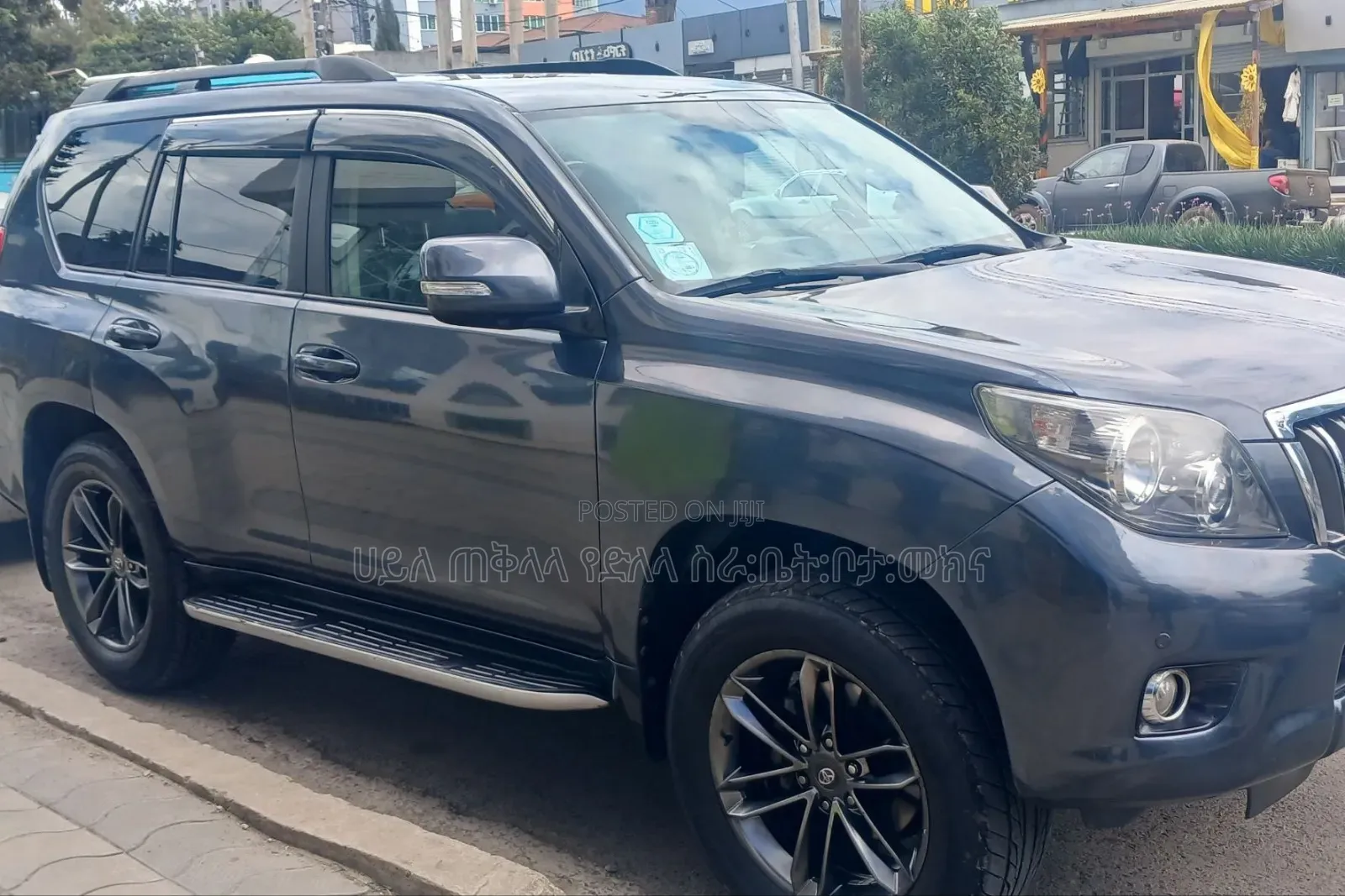 Toyota Land Cruiser Prado 2013 Gray