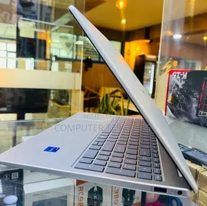 New Laptop HP Stream Notebook 16GB Intel Core i5 SSD 1T