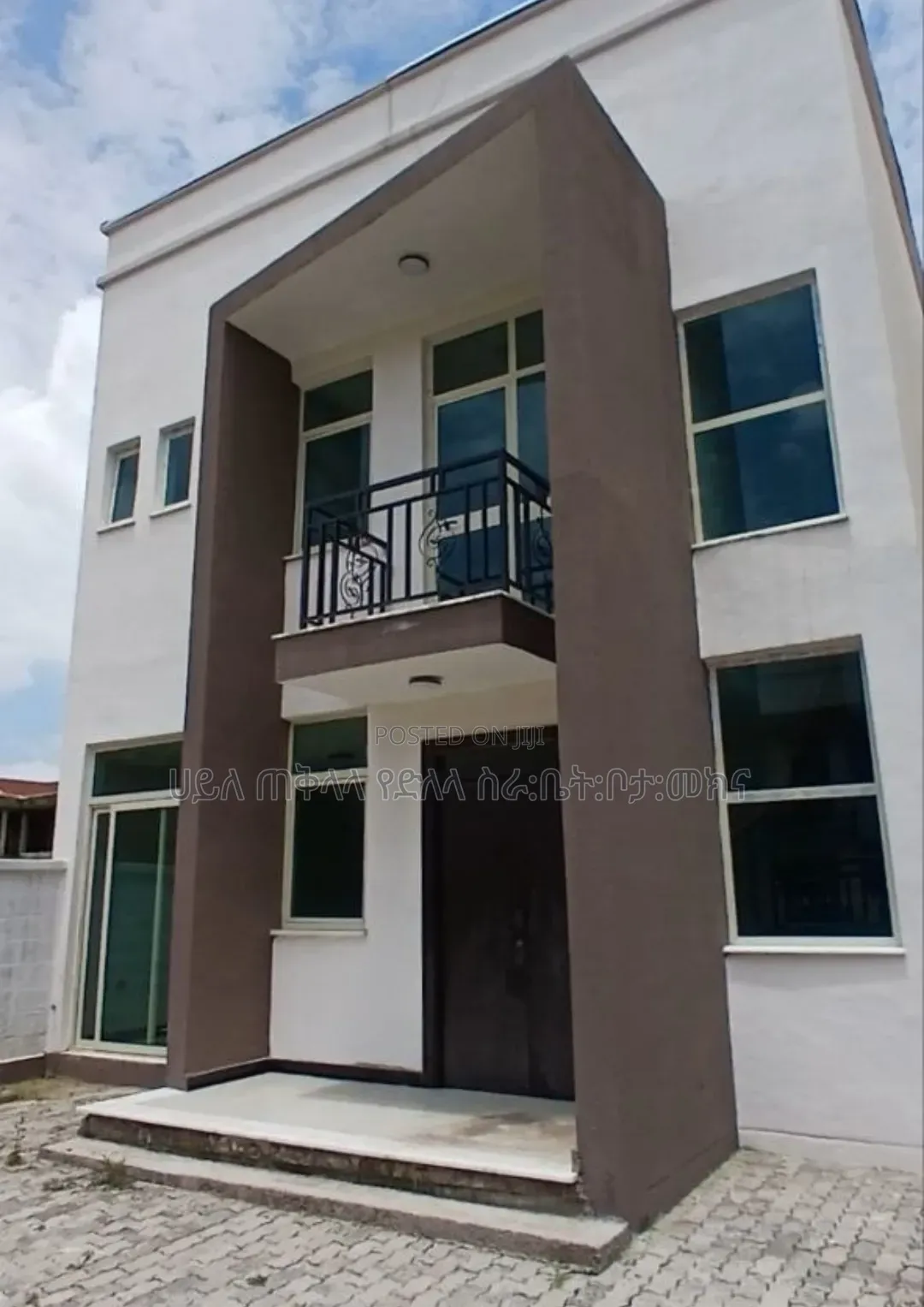 Furnished 5bdrm Townhouse/Terrace for sale