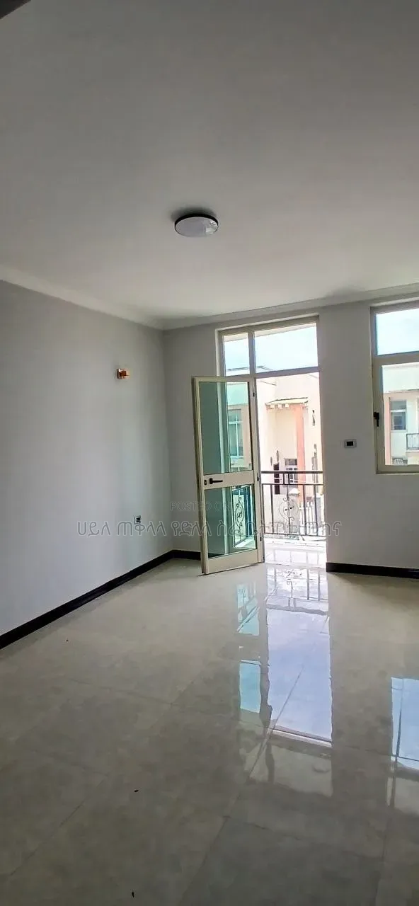 Furnished 5bdrm Townhouse/Terrace for sale