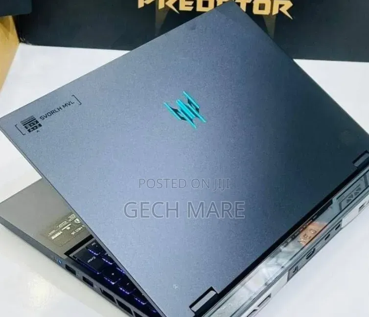 New Laptop Acer Predator Helios 300 16GB Intel Core i9 SSD 1T