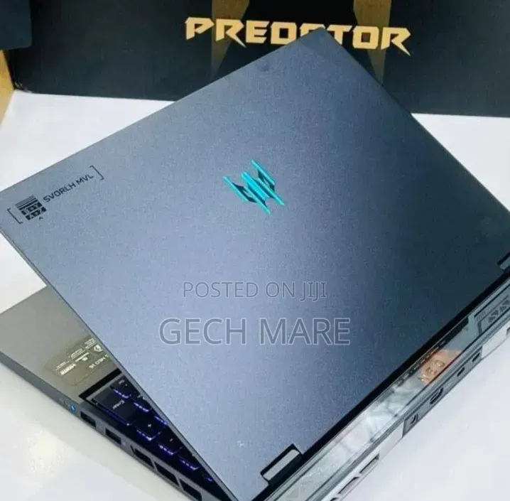 New Laptop Acer Predator Helios 300 16GB Intel Core i9 SSD 1T
