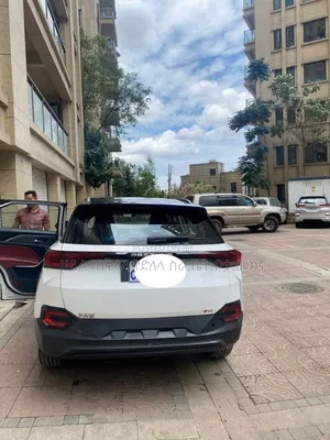 Bestune T77 1.2 FWD 2022 White