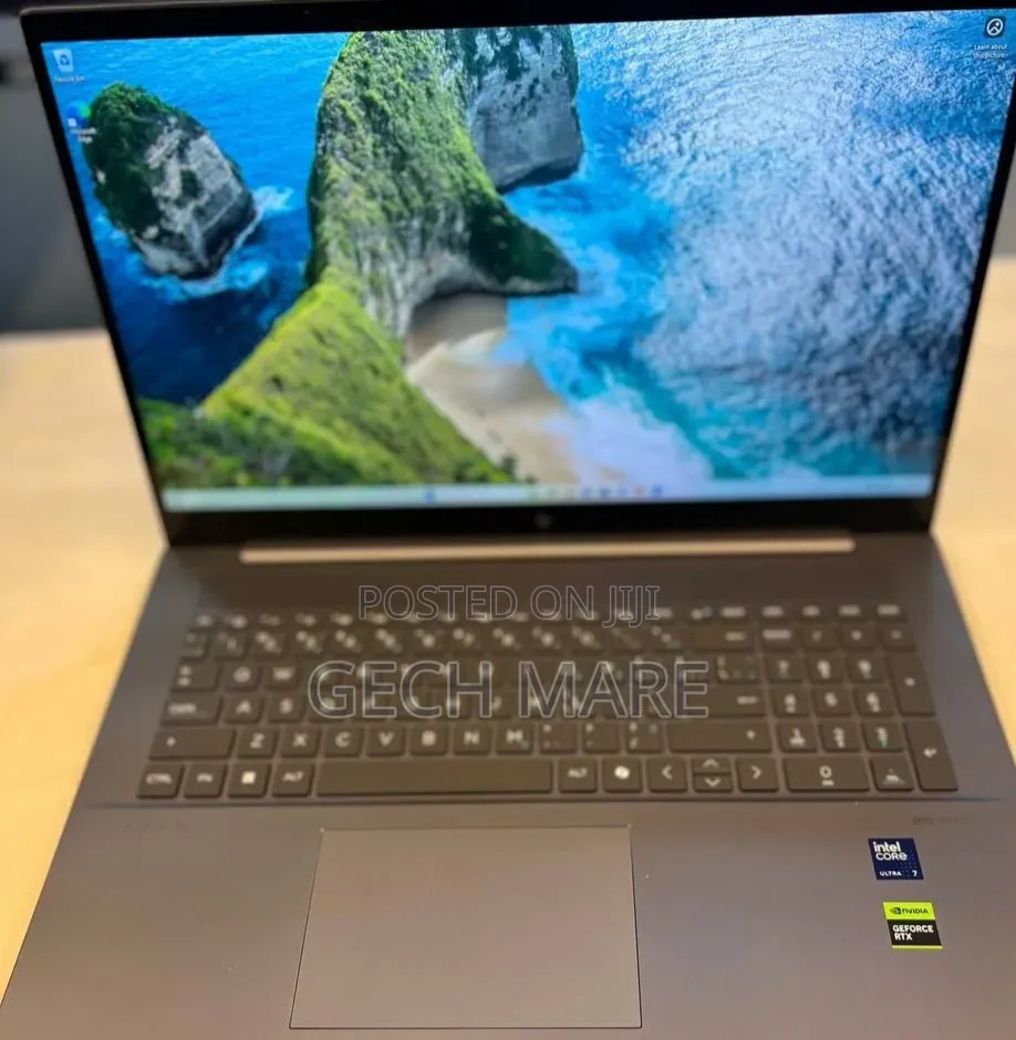 New Laptop HP Envy 13 16GB Intel Core Ultra 7 SSD 512GB