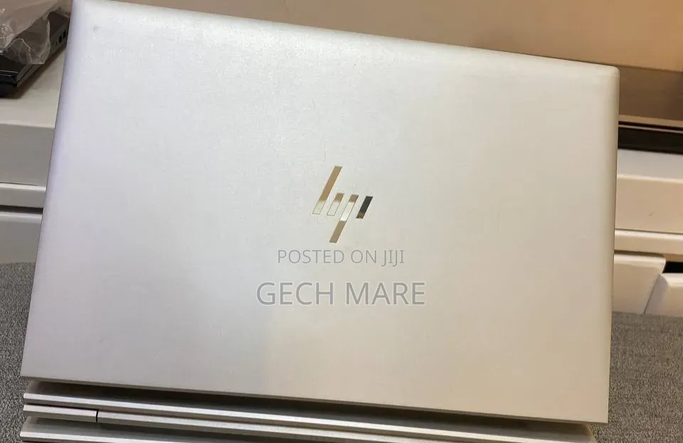 New Laptop HP EliteBook 840 G8 8GB Intel Core i5 SSD 512GB