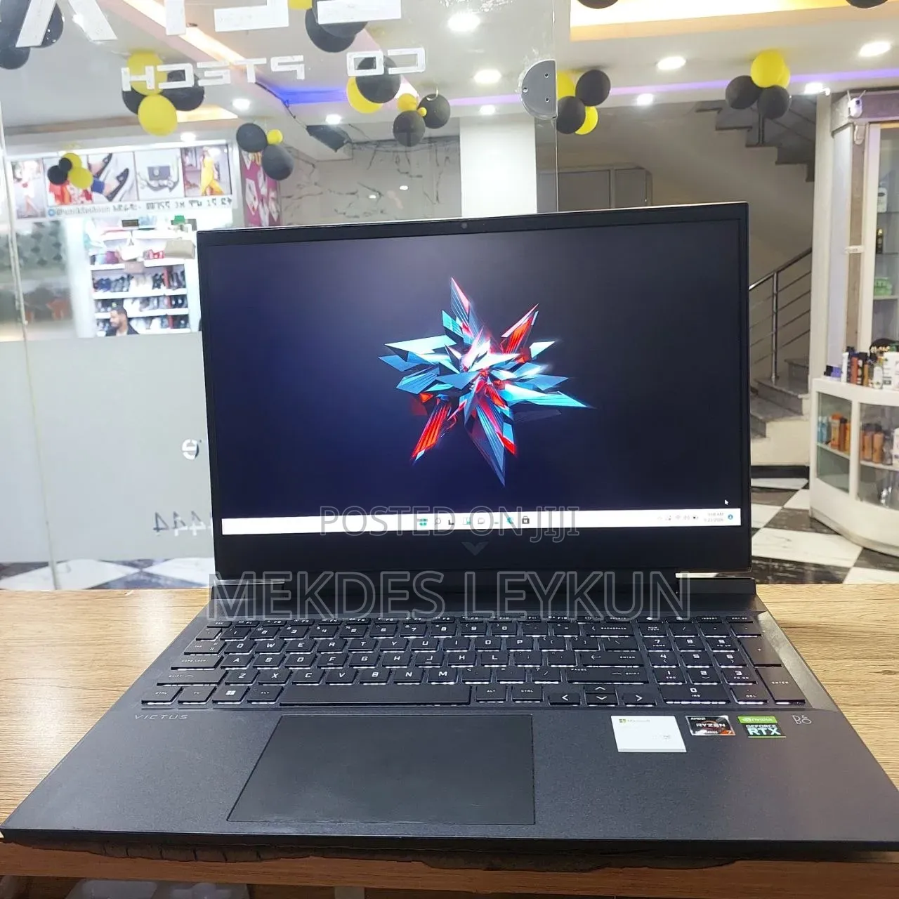New Laptop HP Victus 16 16GB AMD Ryzen 7 SSD 512GB