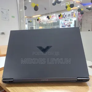 New Laptop HP Victus 16 16GB AMD Ryzen 7 SSD 512GB