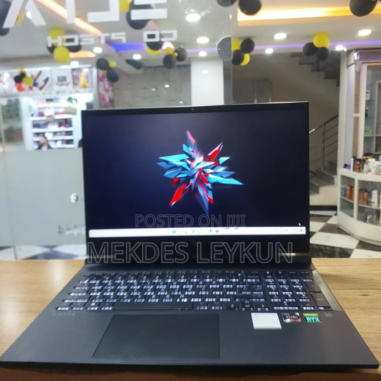 New Laptop HP Victus 16 16GB AMD Ryzen 7 SSD 512GB