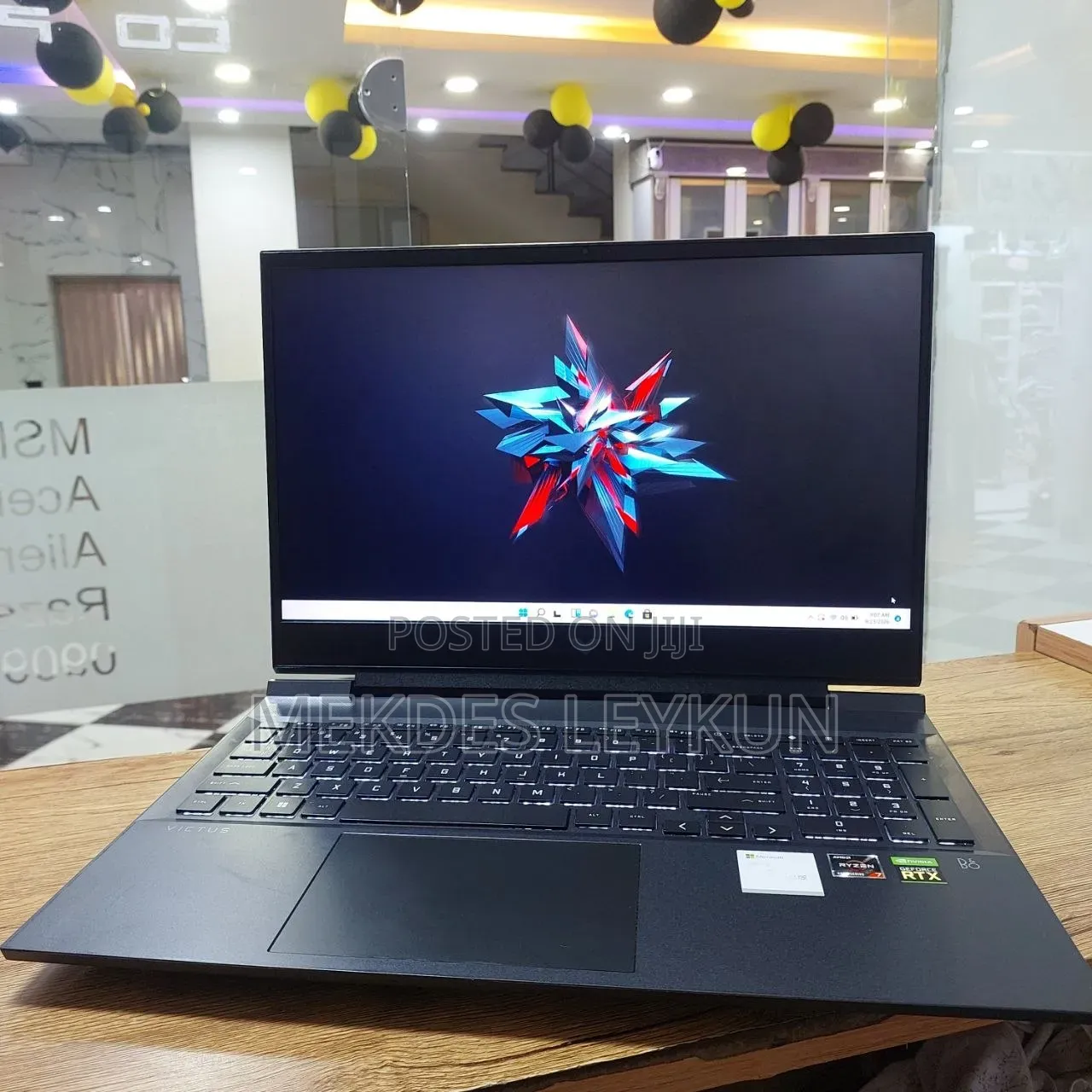 New Laptop HP Victus 16 16GB AMD Ryzen 7 SSD 512GB