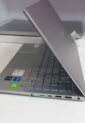 New Laptop HP Pavilion 14 16GB Intel Core i5 SSD 512GB