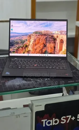 New Laptop Lenovo ThinkPad X1 Carbon 16GB Intel Core i7 SSD 512GB