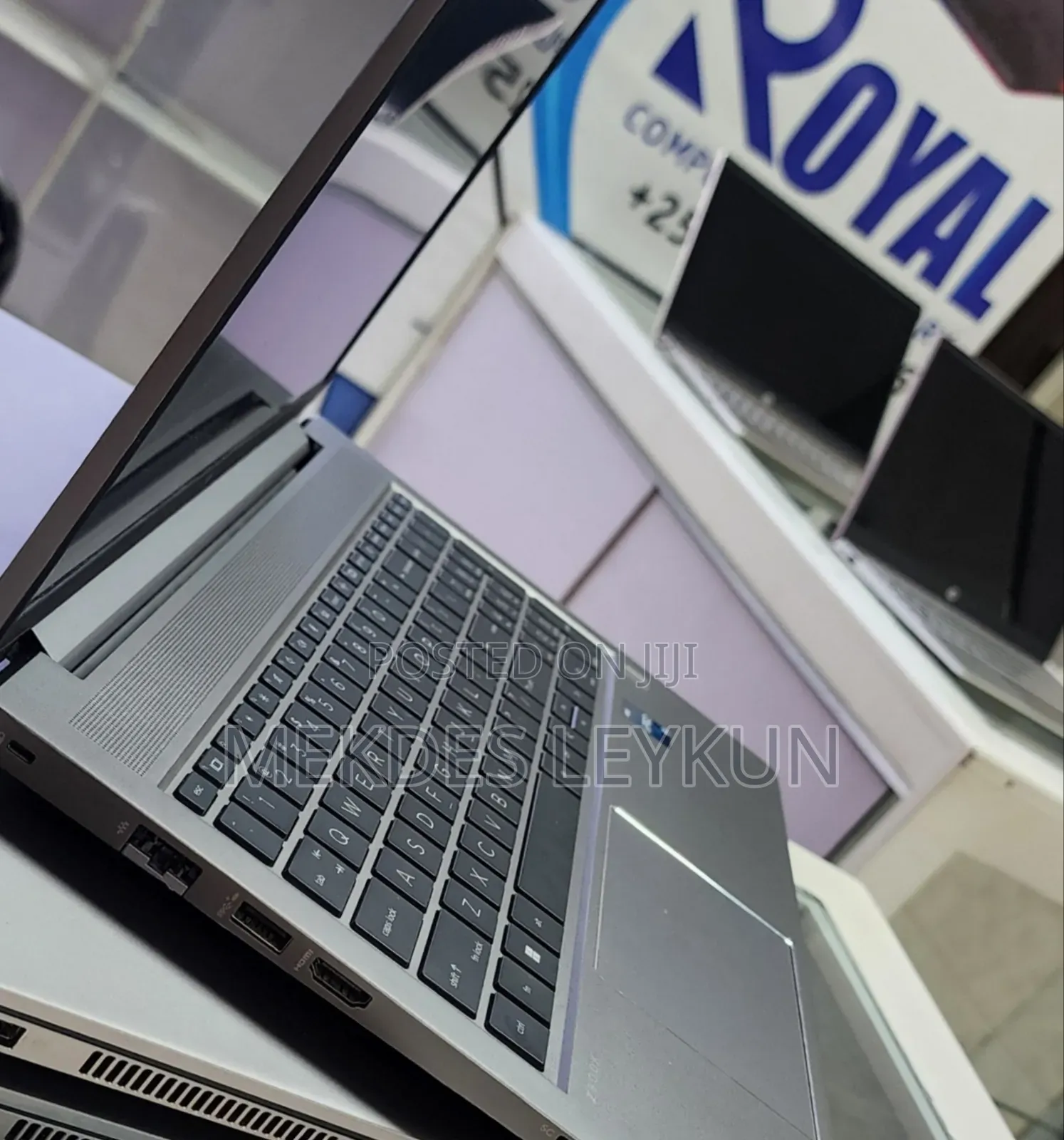 New Laptop FizzBook 16GB Intel Core i9 SSD 512GB