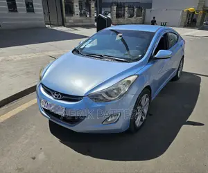 Hyundai Elantra 2013 Blue