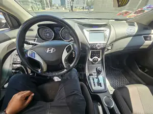 Hyundai Elantra 2013 Blue