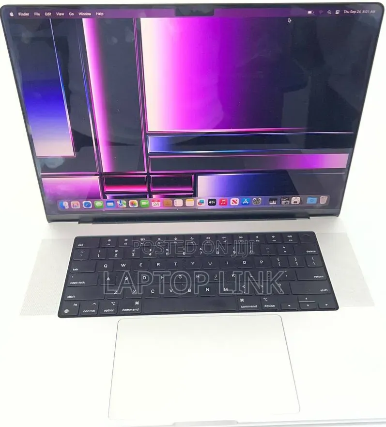 New Laptop Apple MacBook Pro 2021 M1 16GB Apple M1 Pro SSD 512GB