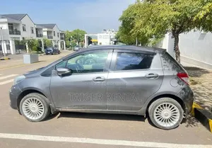 Toyota Yaris Compact Rent