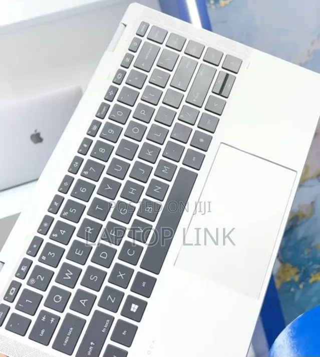 New Laptop HP EliteBook x360 1040 G7 16GB Intel Core i7 SSD 512GB