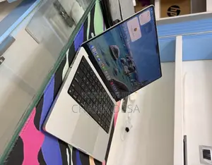 New Laptop Apple MacBook Pro 2020 M1 16GB Apple M1 Pro SSD 512GB