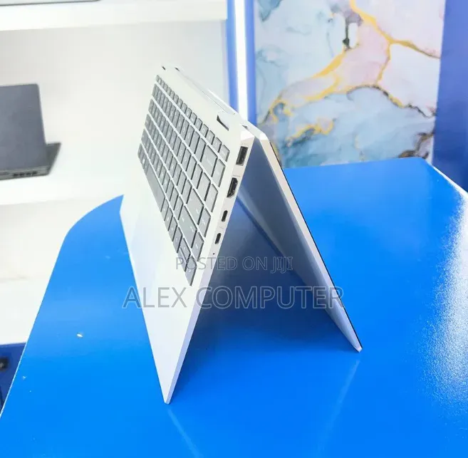 New Laptop HP EliteBook x360 1040 G7 16GB Intel Core i7 SSD 512GB