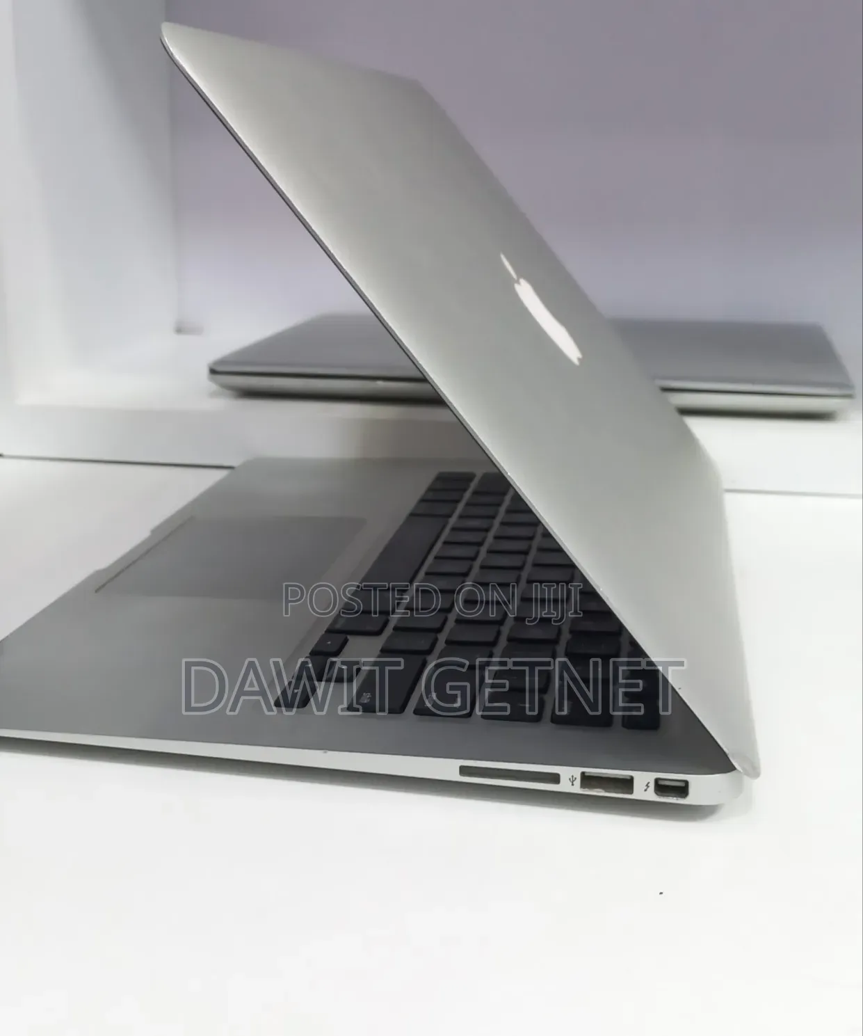 New Laptop Apple MacBook Air 2017 8GB Intel Core i5 SSD 128GB